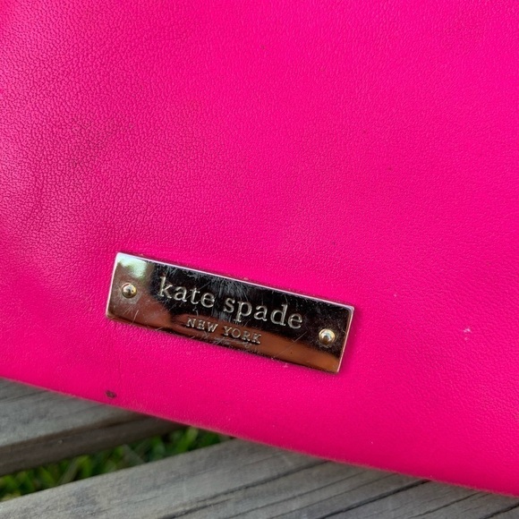Kate Spade Ginnie Bow Terrace Leather Crossbody - Picture 3 of 7